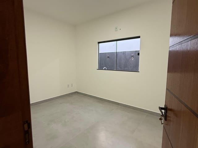 Casa com 220m² 3 quartos e 2 banheiros, à venda, no bairro flamboyant em Campos dos Goytacazes