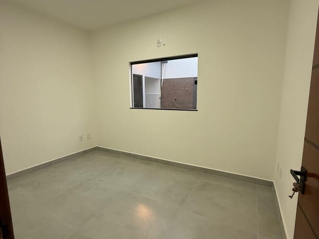 Casa com 220m² 3 quartos e 2 banheiros, à venda, no bairro flamboyant em Campos dos Goytacazes