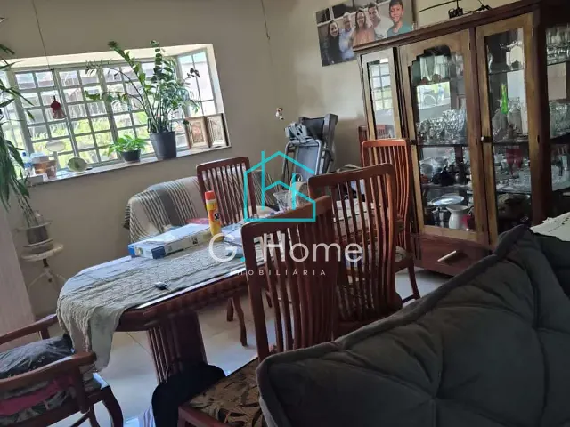 Casa com 282m² 4 quartos e 4 banheiros, à venda, no bairro Parque Residencial Michael Licha em Londrina