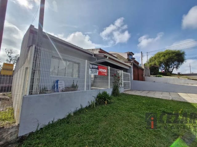 Casa com 145m² 3 quartos e 1 banheiro, à venda, no bairro Bairro Alto em Curitiba