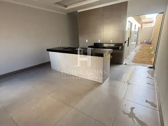 Casa com 150m² 2 quartos e 1 banheiro, à venda, no bairro Solar Park Ilhabela em Senador Canedo