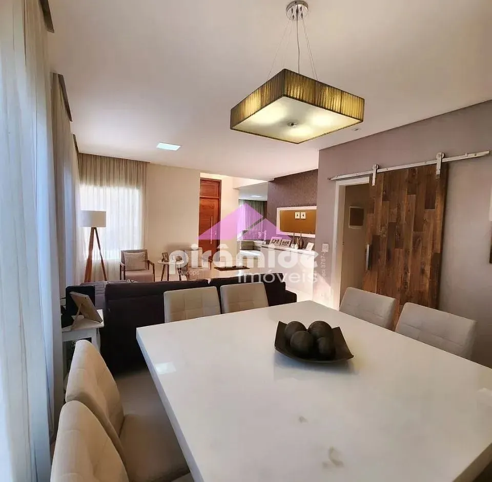 Casa, 3 quartos, 219 m² - Foto 4