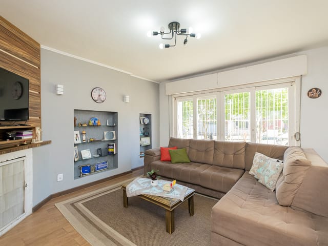 Casa com 240m² 4 quartos e 4 banheiros, à venda, no bairro Centro em Pelotas
