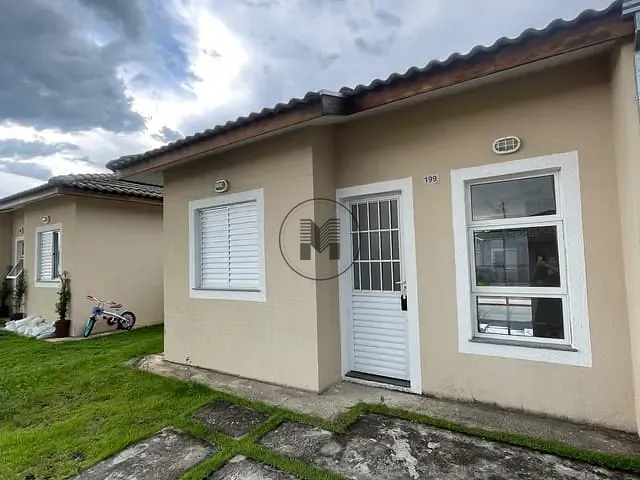 Casa 2 quartos e 1 banheiro, à venda, no bairro Loteamento Industrial Água Preta em Pindamonhangaba
