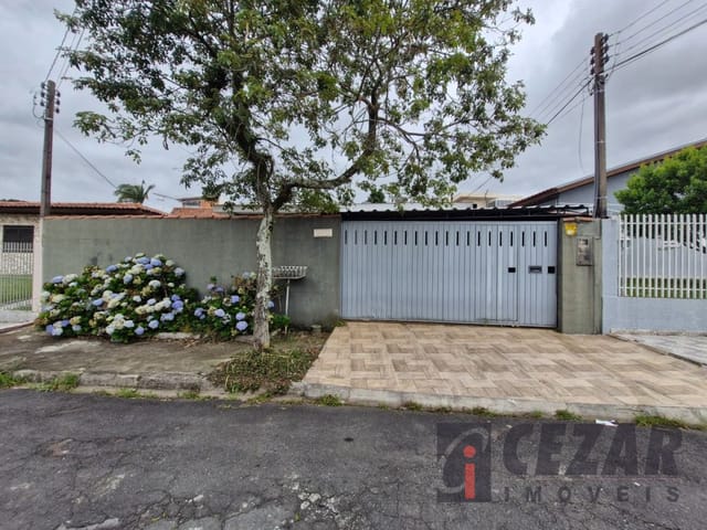 Casa com 360m² 3 quartos e 2 banheiros, à venda, no bairro Bairro Alto em Curitiba