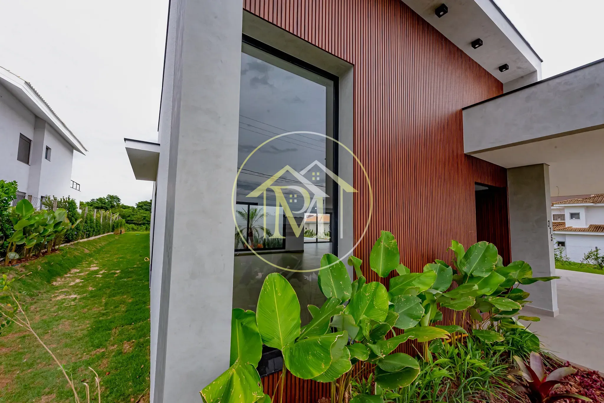 Casa, 3 quartos, 378 m² - Foto 52