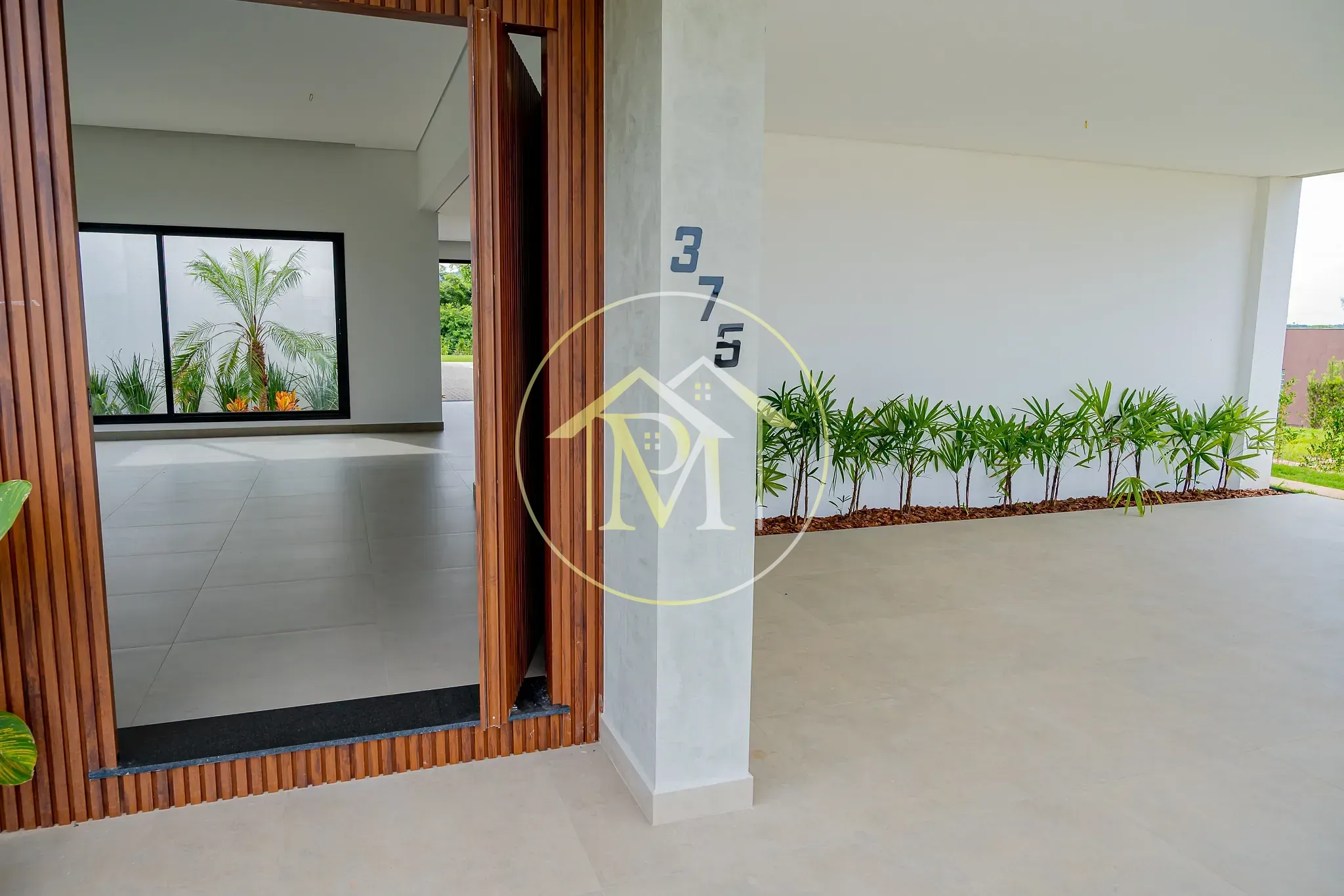 Casa, 3 quartos, 378 m² - Foto 2