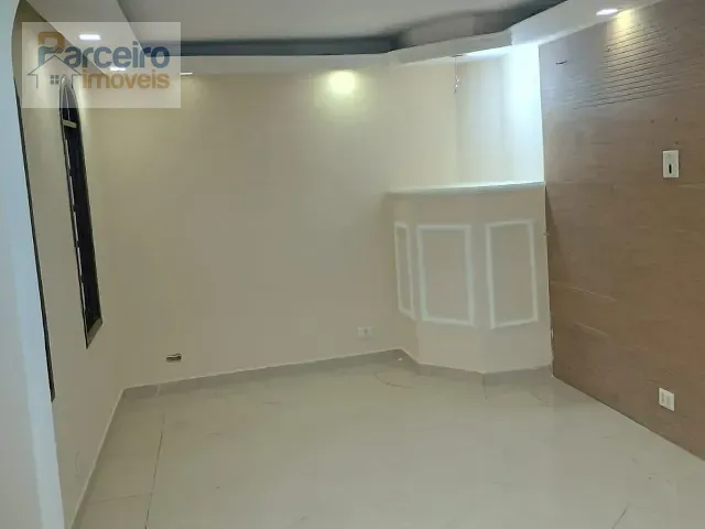 Casa 2 quartos e 3 banheiros, para alugar, no bairro Vila Nhocune em São Paulo