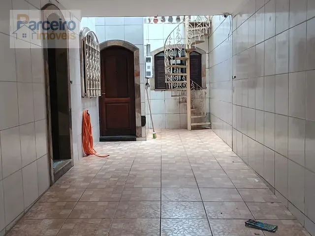 Casa 2 quartos e 3 banheiros, para alugar, no bairro Vila Nhocune em São Paulo
