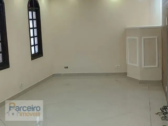 Casa 2 quartos e 3 banheiros, para alugar, no bairro Vila Nhocune em São Paulo