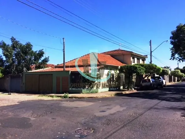 Casa com 269m² 4 quartos e 4 banheiros, à venda, no bairro CENTRO em ARARAQUARA