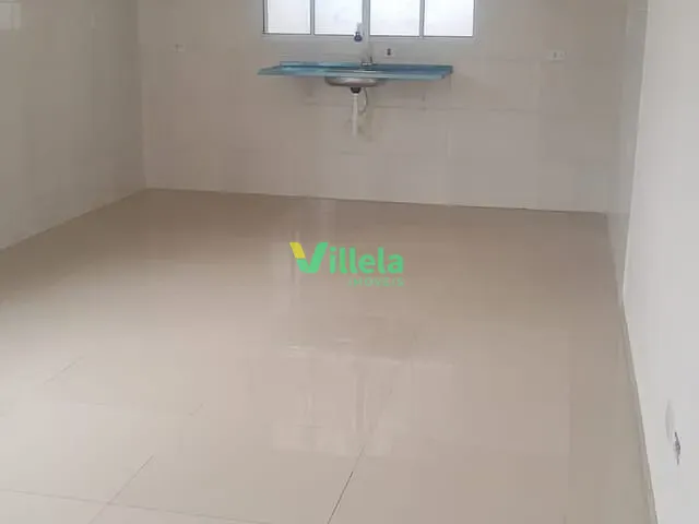 Casa com 125m² 2 quartos e 1 banheiro, à venda, no bairro Jardim Luana em Itaquaquecetuba