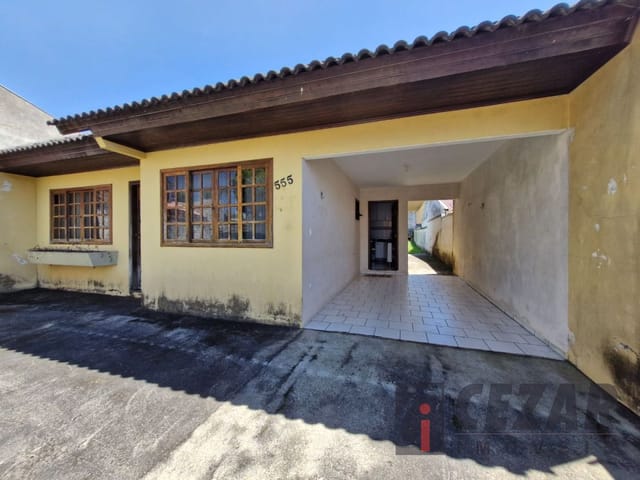 Casa com 500m² 3 quartos e 2 banheiros, à venda, no bairro Bairro Alto em Curitiba