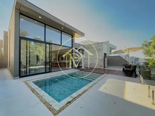 Casa, 3 quartos, 285 m² - Foto 1