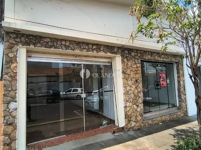 Casa com 367m² 3 quartos e 1 banheiro, à venda, no bairro Centro em Artur Nogueira