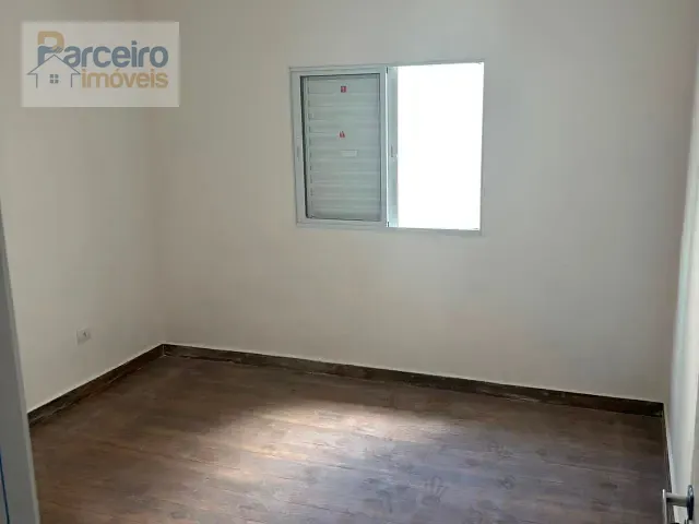 Casa 2 quartos e 1 banheiro, à venda, no bairro Jardim Ponte Rasa em São Paulo