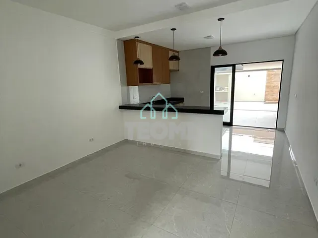 Casa 3 quartos e 2 banheiros, à venda, no bairro Parque São Cristóvão em Taubaté