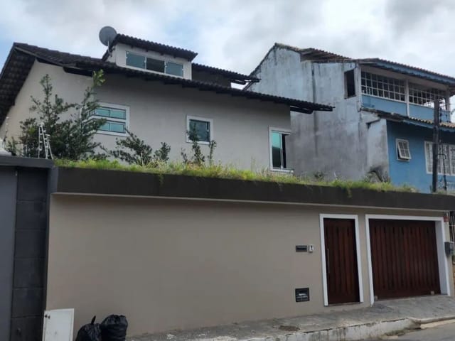 Casa 3 quartos e 4 banheiros, à venda, no bairro Jardim Santo Antônio em Macaé