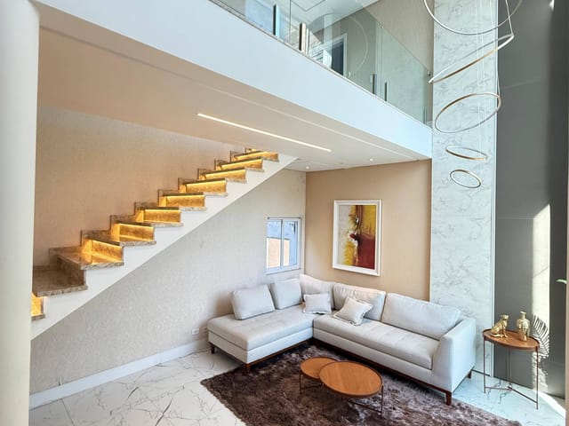 Casa com 378m² 3 quartos e 5 banheiros, à venda, no bairro Jardim Carvalho em Ponta Grossa