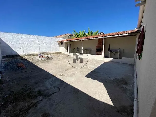 Casa com 250m² 2 quartos e 2 banheiros, à venda, no bairro Parque Residencial Flor do Vale em Tremembé