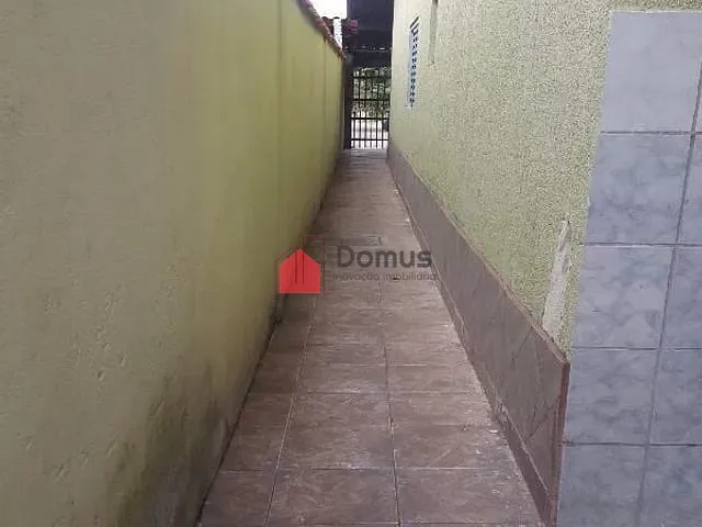 Casa com 147m² 3 quartos e 2 banheiros, à venda, no bairro Loteamento Vila Neide em Taubaté