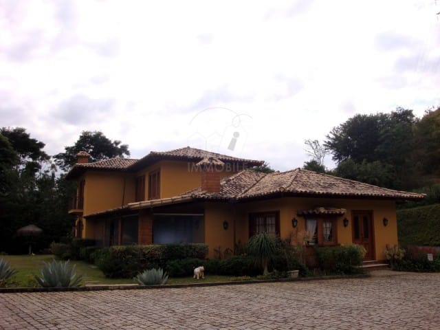 Casa com 7000m², à venda, no bairro Araras em Petrópolis