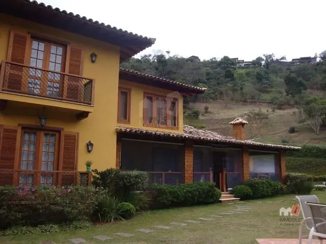 Casa com 7000m², à venda, no bairro Araras em Petrópolis