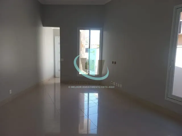Casa com 275m² 3 quartos e 4 banheiros, à venda, no bairro Jardim Botânico em Araraquara