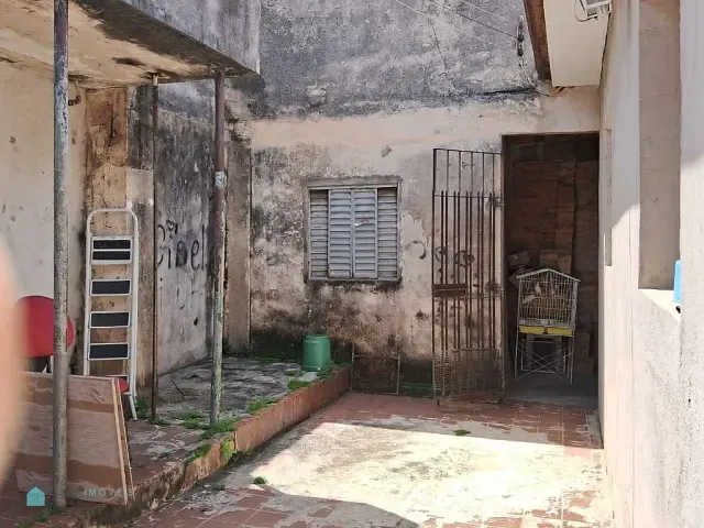 Casa com 200m² 2 quartos e 2 banheiros, à venda, no bairro Vila Serralheiro em São Paulo