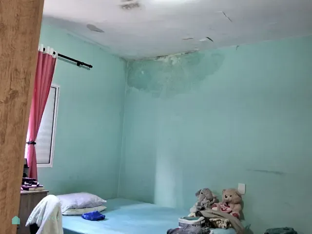 Casa com 200m² 2 quartos e 2 banheiros, à venda, no bairro Vila Serralheiro em São Paulo
