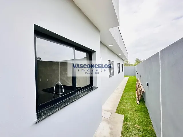 Casa com 180m² 3 quartos e 2 banheiros, à venda, no bairro Loteamento Rio Marinas em Caraguatatuba