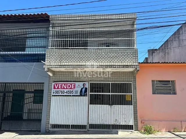 Casa 5 quartos e 1 banheiro, à venda, no bairro São José em Campina Grande