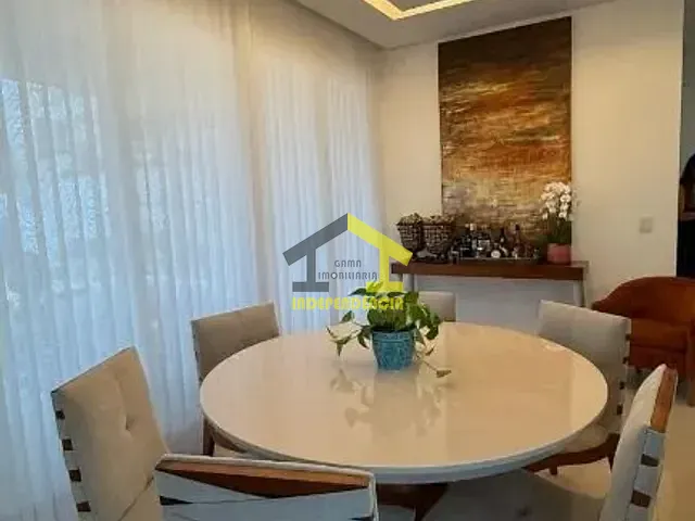 Casa com 1006m² 4 quartos e 5 banheiros, à venda, no bairro Jardim Delforno em Itatiba