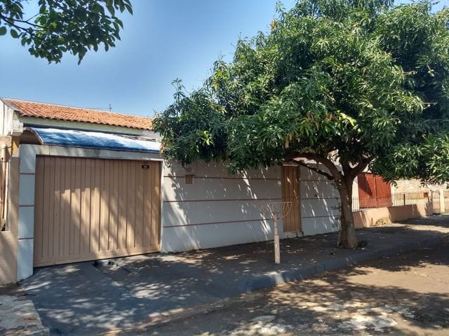 Foto do Casa - Casa à venda, 4 quartos, sendo 1 suíte, churrasqueira ,dependencia completa -Conjunto Sao Pedro-Antares Londrina, PR | Guepardo Imob