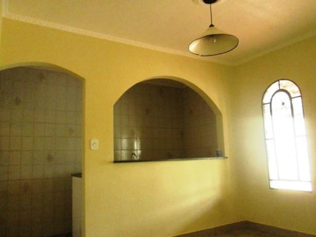 Casa com 250m² 3 quartos e 2 banheiros, para alugar, no bairro Jardim Ypê em Paulínia