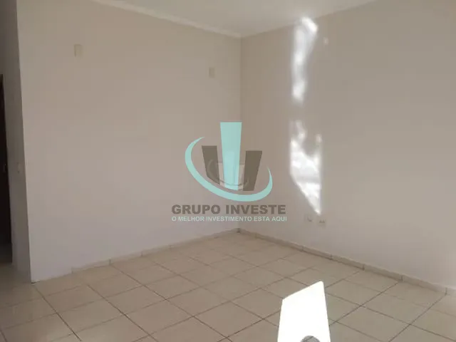 Casa com 77m² 2 quartos e 1 banheiro, à venda, no bairro JARDIM IMPERIAL em ARARAQUARA
