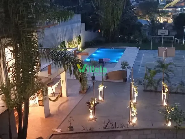 Casa com 1500m² 3 quartos e 4 banheiros, à venda, no bairro Jardim das Cerejeiras em Arujá