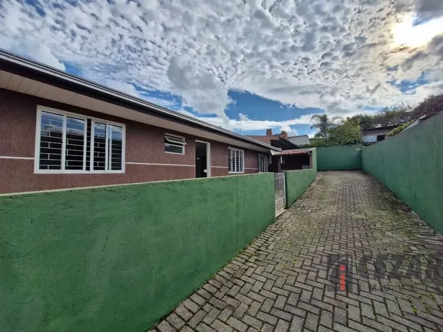 Casa 2 quartos e 1 banheiro, para alugar, no bairro Bairro Alto em Curitiba