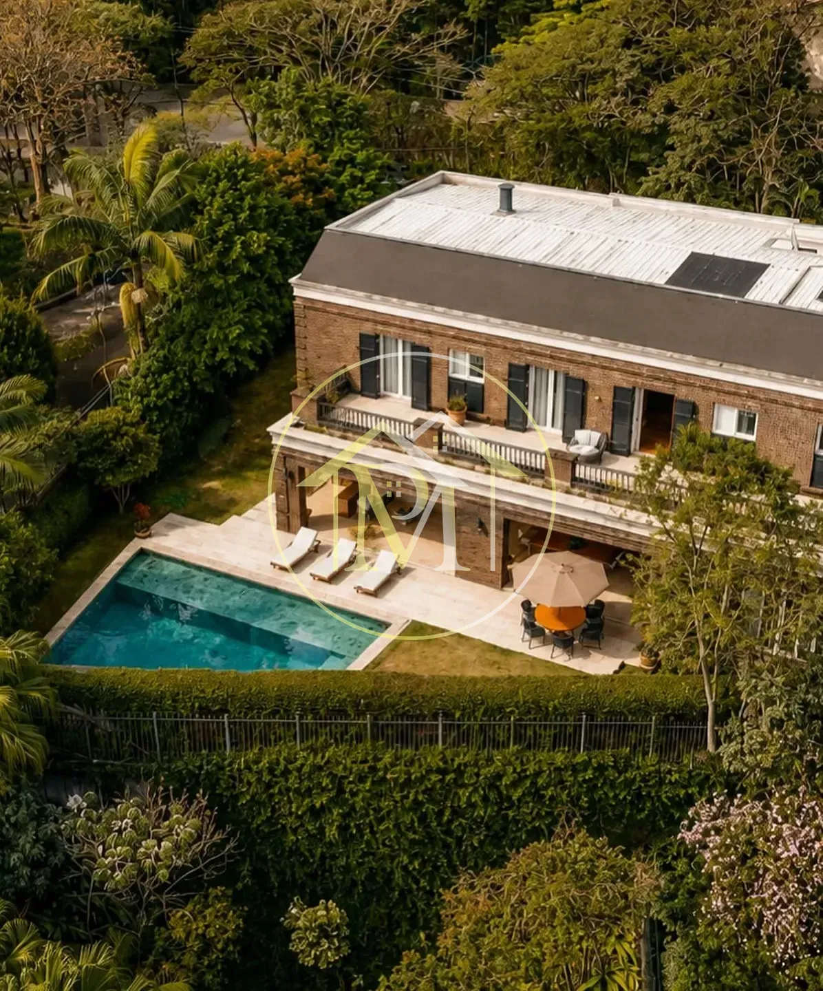 Casa, 5 quartos, 1057 m² - Foto 2