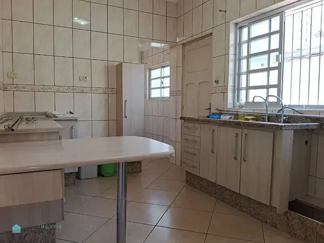 Casa com 250m² 2 quartos e 1 banheiro, à venda, no bairro Vila Arcádia em São Paulo