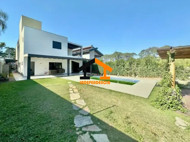 Casa 4 quartos e 5 banheiros, à venda ou para alugar, no bairro Paisagem Renoir em Cotia