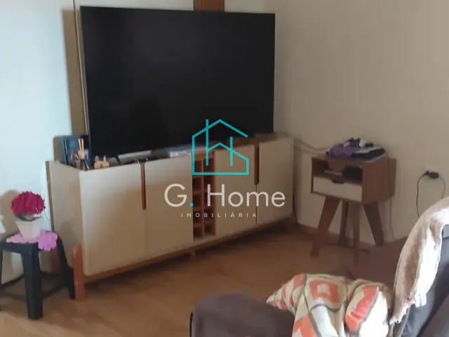 Casa com 200m² 3 quartos e 1 banheiro, à venda, no bairro Residencial Abussafe em Londrina