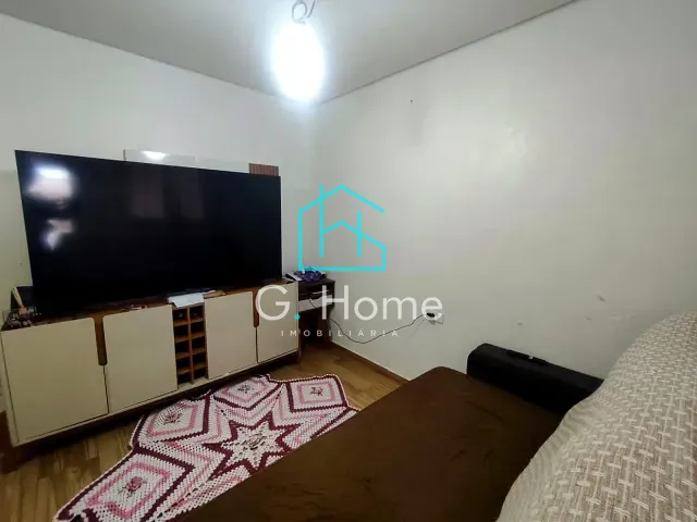 Casa com 200m² 3 quartos e 1 banheiro, à venda ou para alugar, no bairro Residencial Abussafe em Londrina