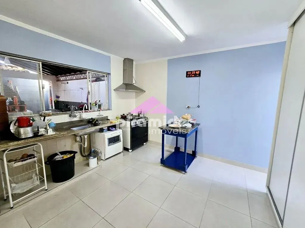 Casa, 4 quartos, 250 m² - Foto 7