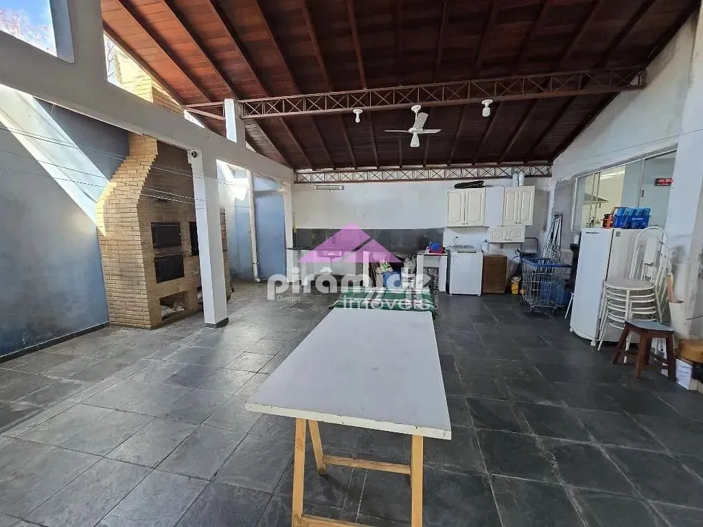 Casa, 4 quartos, 250 m² - Foto 19