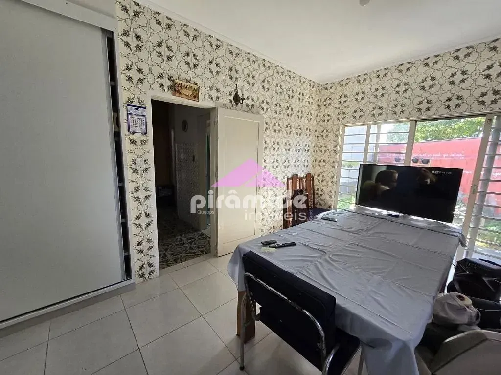 Casa, 4 quartos, 250 m² - Foto 9