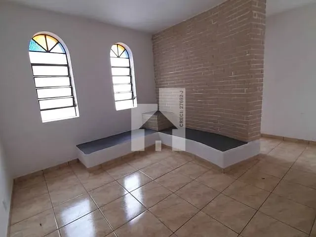 Casa com 80m² 2 quartos e 1 banheiro, à venda, no bairro Centro em Jundiaí