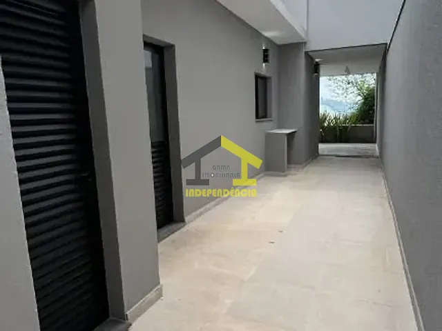 Casa com 450m² 3 quartos e 3 banheiros, à venda, no bairro Loteamento Itatiba Country Club em Itatiba
