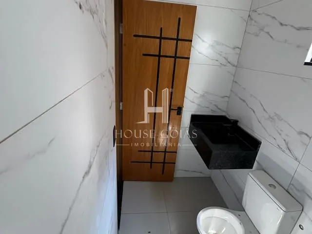 Casa com 125m² 2 quartos e 1 banheiro, à venda, no bairro Residencial Flor do Ipê II em Senador Canedo