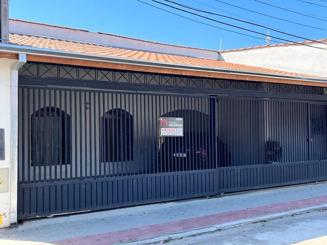 Foto do Casa - Casa com 3 dormitórios à venda, 180 m² por R$ 650.000,00 - Jardim das Indústrias - São José dos Campos/SP | RUSSI IMÓVEIS